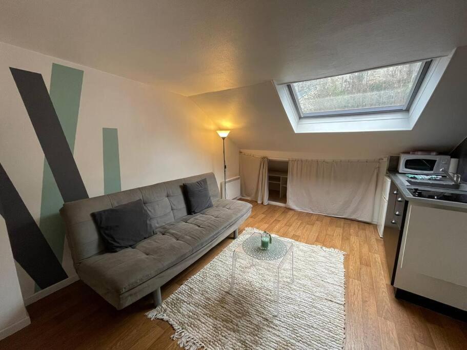 Le Cinq Sens, Studio Proche De La Gare Daire Pontoise Dış mekan fotoğraf