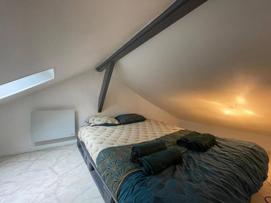 Le Cinq Sens, Studio Proche De La Gare Daire Pontoise Dış mekan fotoğraf
